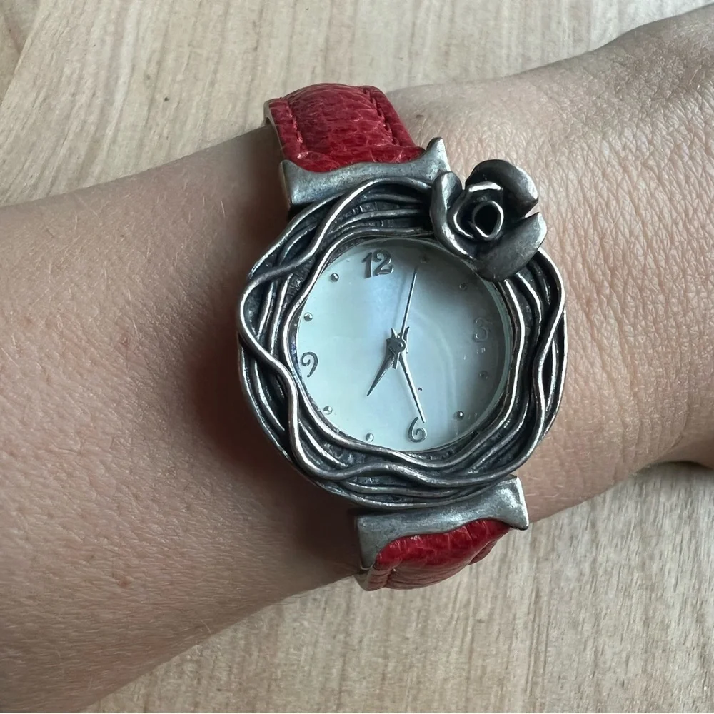 Sterling Silver ladies floral mother of pearl red leather watch NEW BATTERY